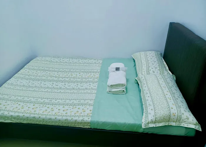 Seren View Bedspace - S Residences Aparthotel 4*
